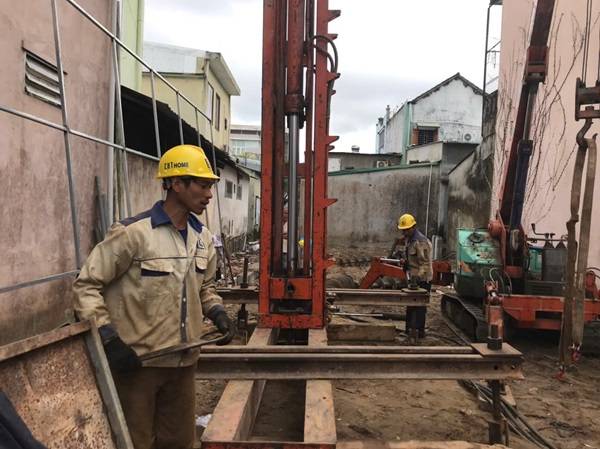 Ep coc be tong nha 3 tang tai Tam Ky, Quang Nam